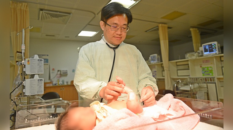 台北慈濟醫院小兒外科主任醫師陳克琦