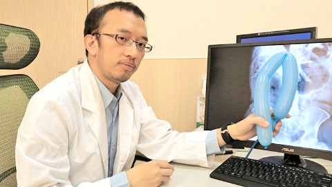 亞洲大學附屬醫院大腸直腸外科主治醫師林敬淳