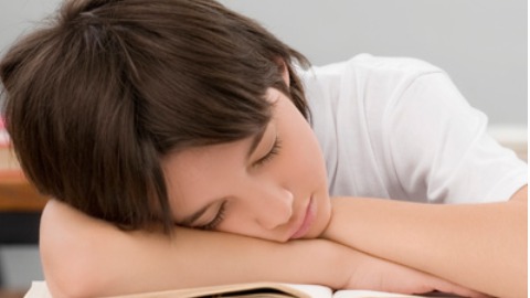 孩童猝睡症－小一生睡眠障礙 引發腦波異常
