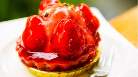 鮮紅欲滴真誘人 草莓甜蜜盛宴