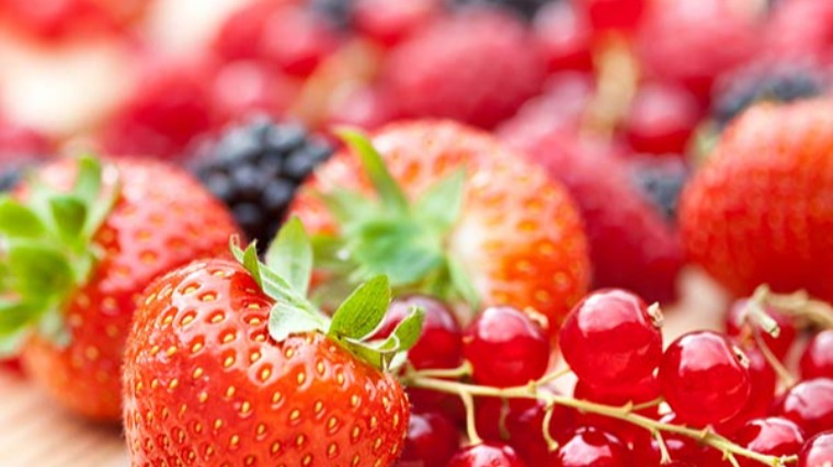 女性多吃莓果類 有益預防心血管疾病