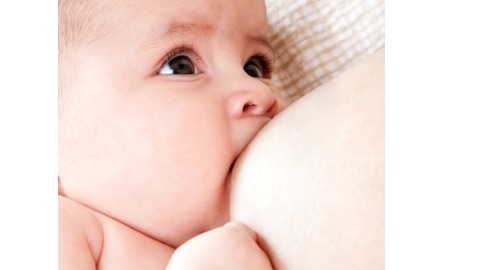別因寶寶哭聲 停止哺餵母乳