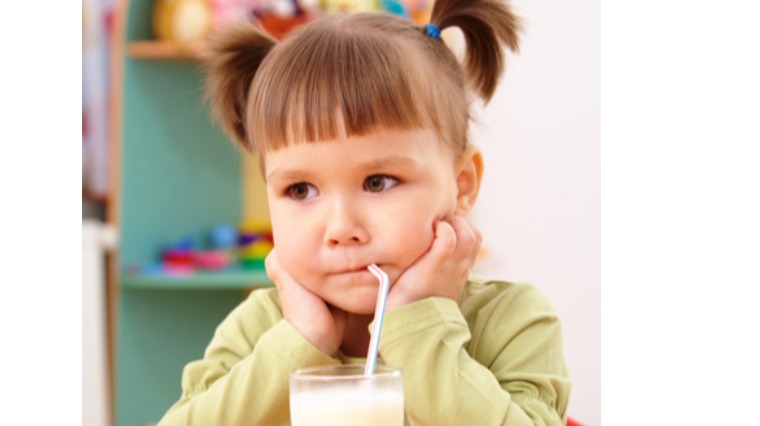 兒童喝牛奶拉不停　過敏體質中醫調理